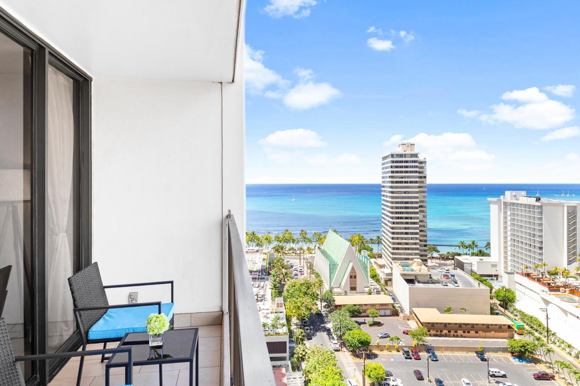 Great Ocean View Condo, Near Beach With Free Parking! Honolulu Eksteriør billede