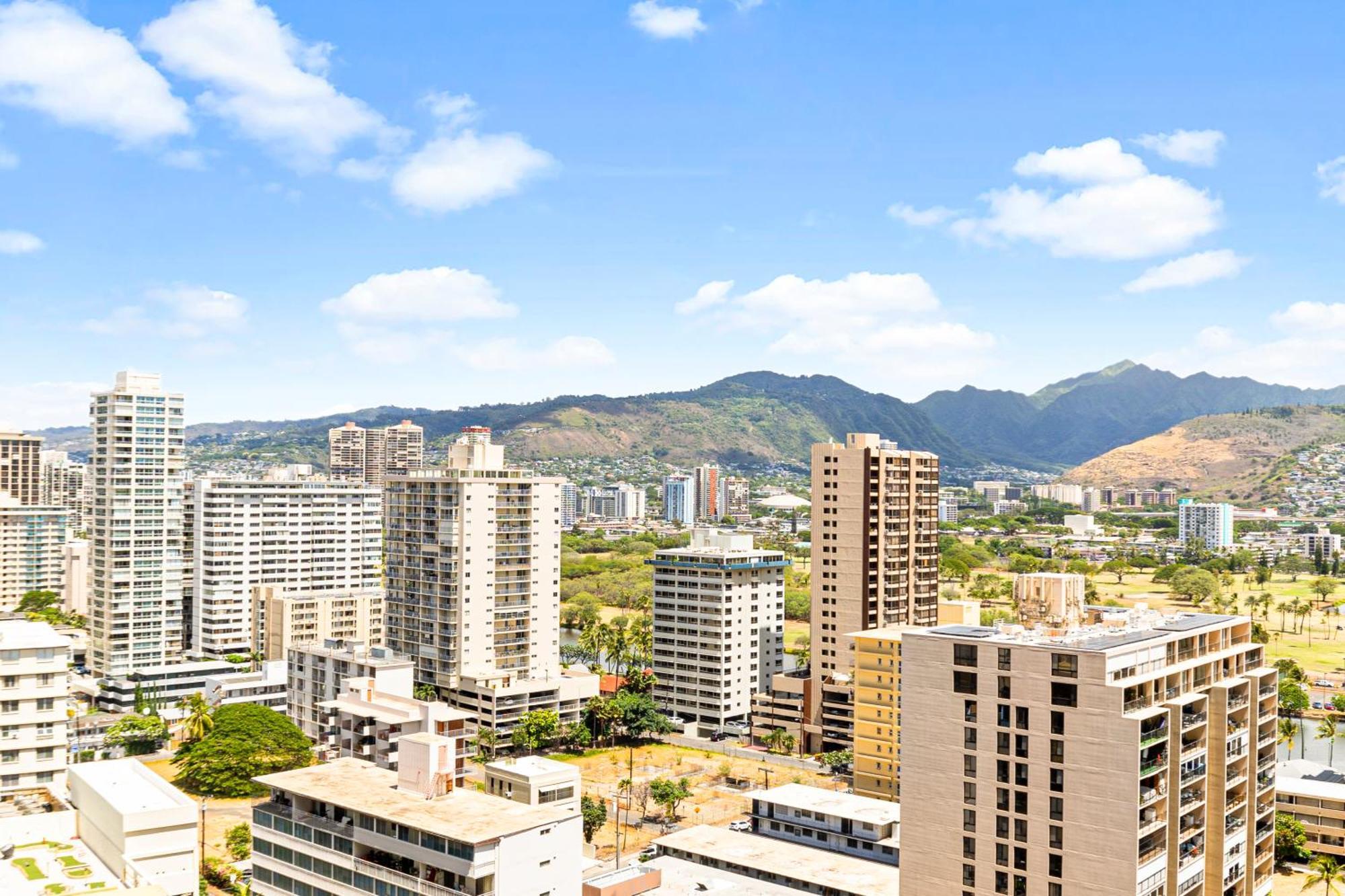 Great Ocean View Condo, Near Beach With Free Parking! Honolulu Eksteriør billede