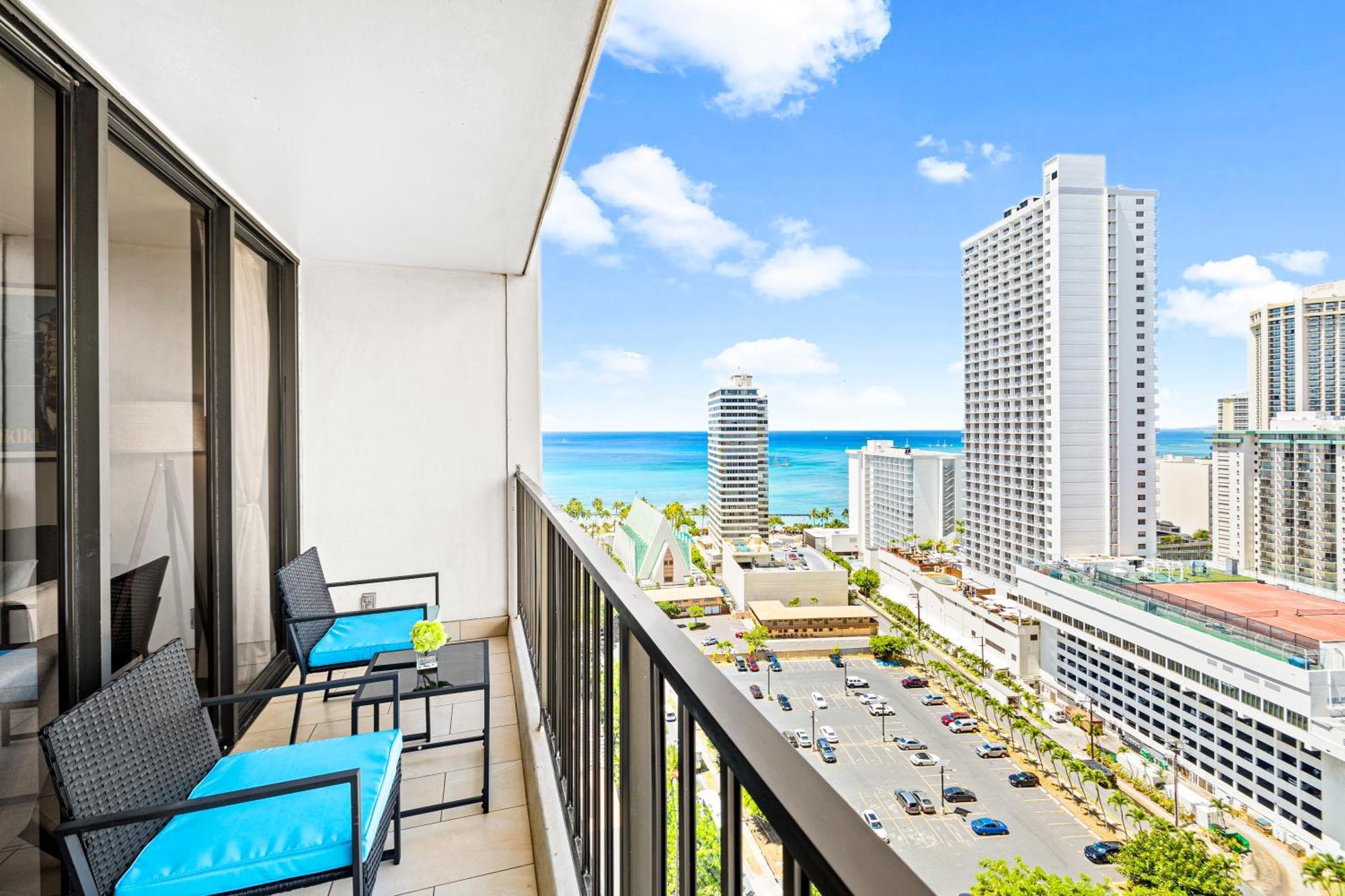 Great Ocean View Condo, Near Beach With Free Parking! Honolulu Eksteriør billede
